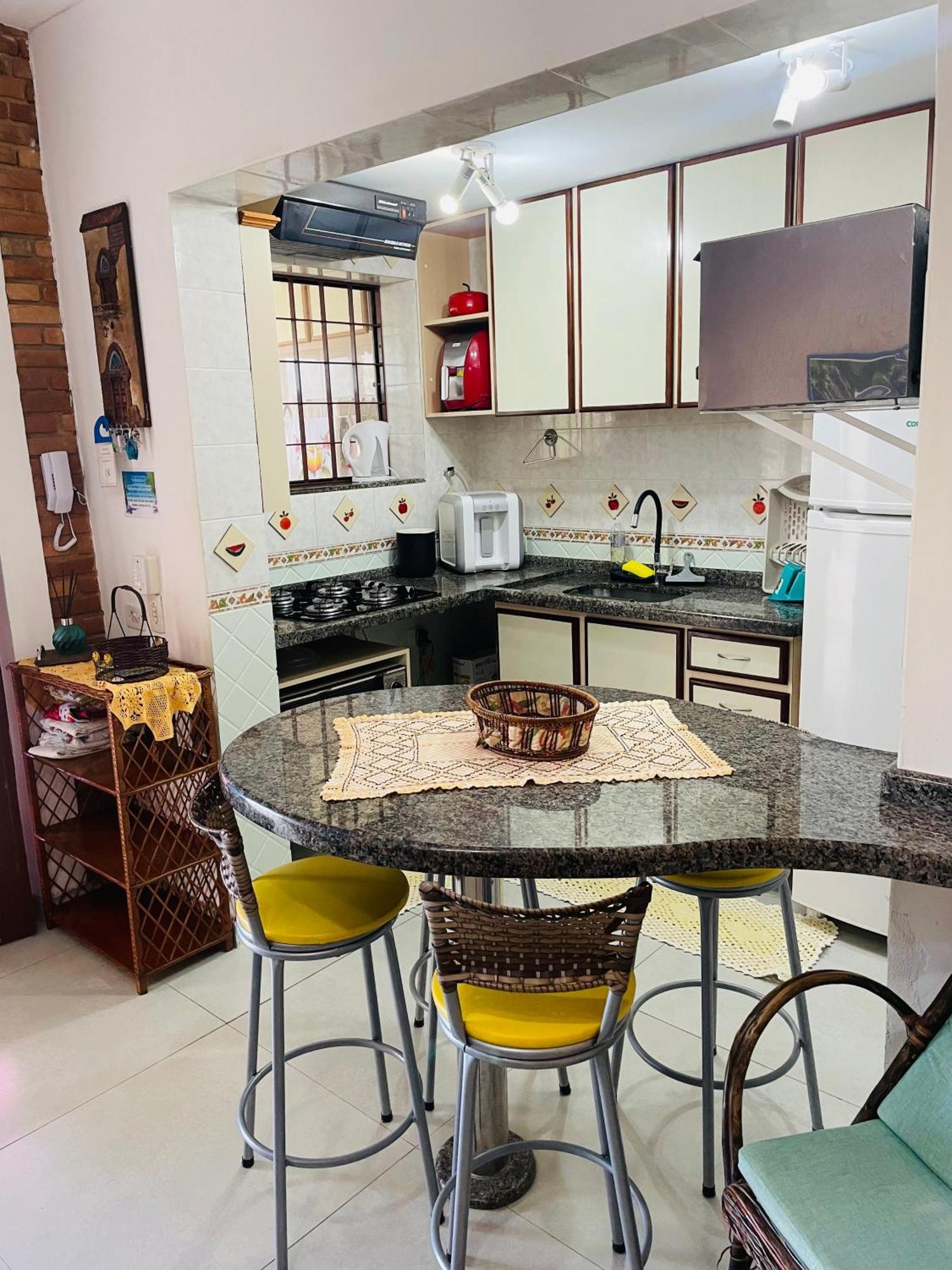 Apartamento Com Acesso A Pe A Santa Rita - Enseada - ウバトゥバ エクステリア 写真